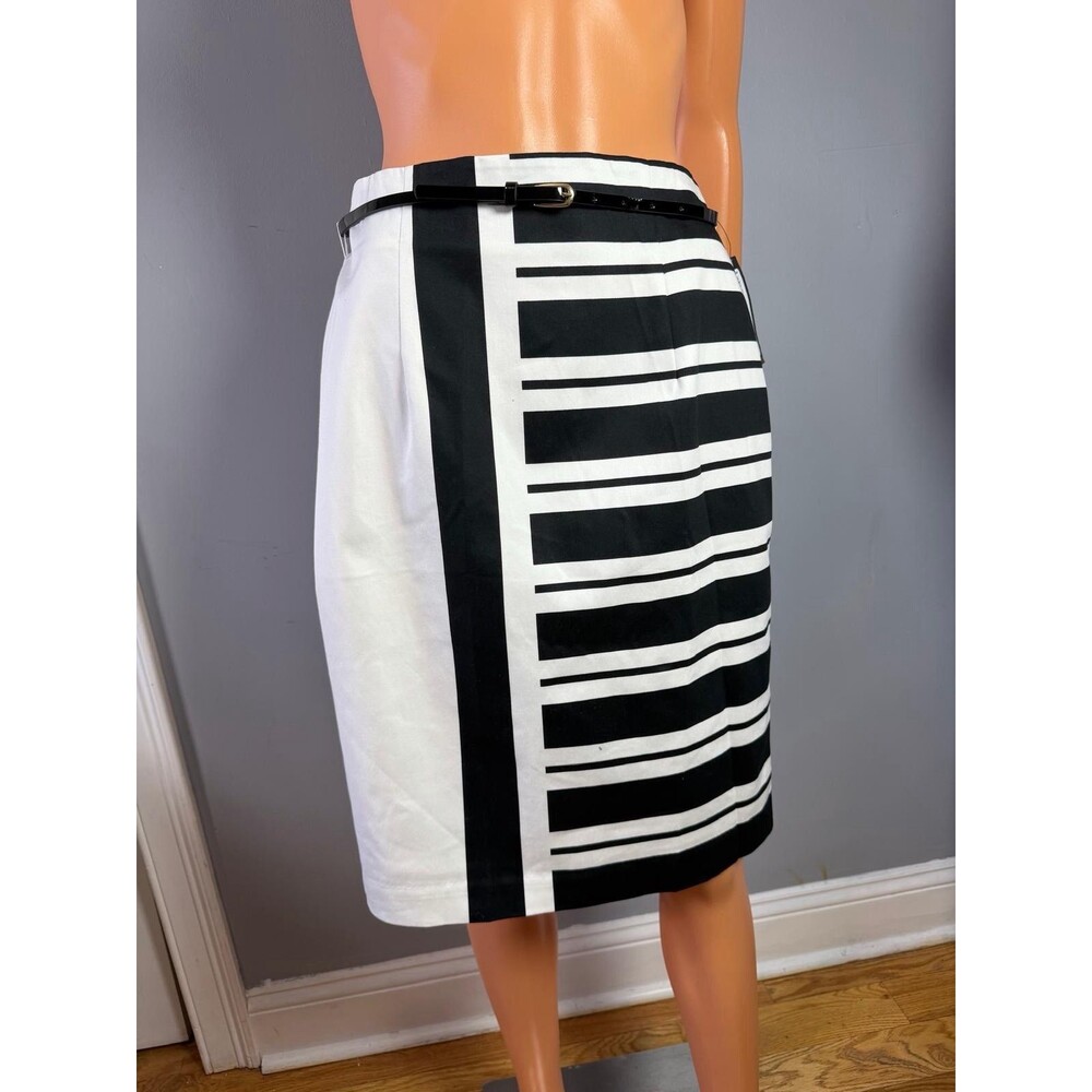 Worthington Pencil Skirt Size 8 NWT Black White Colorblock Striped Belted Knee.